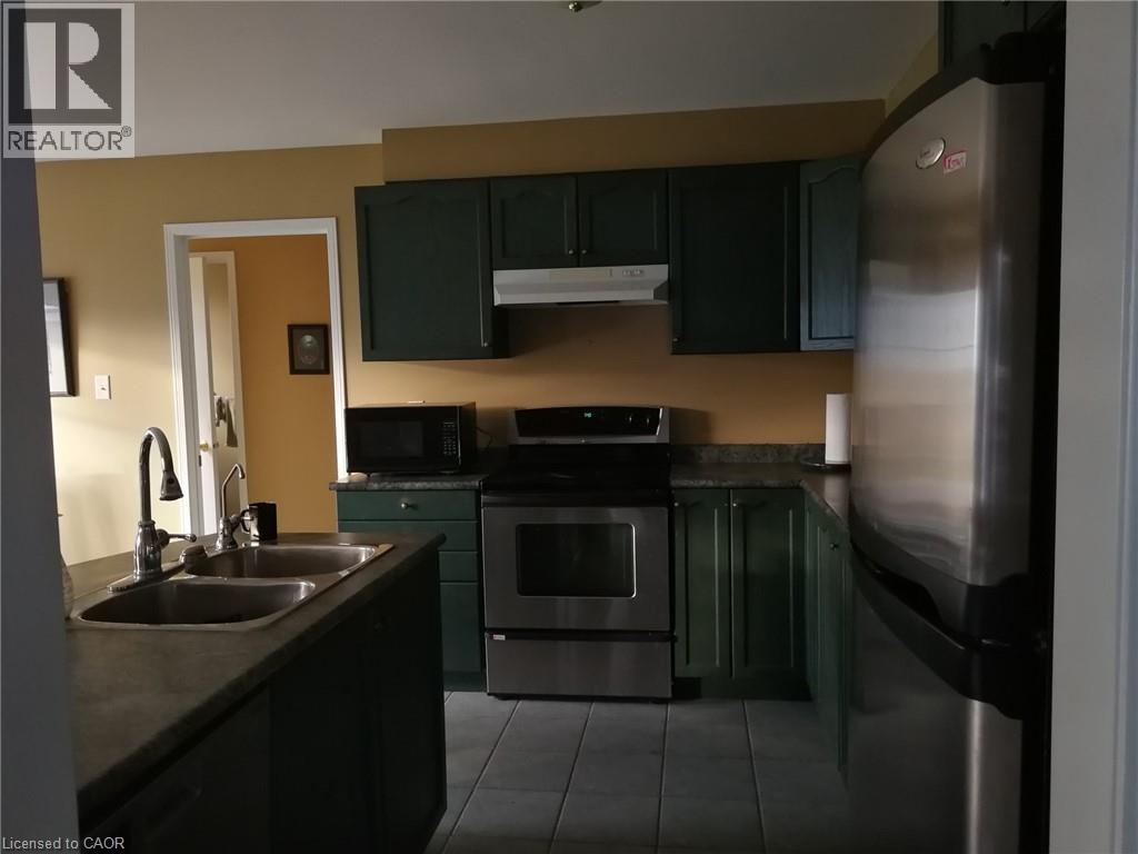 Photo 6 of 120 Blackburn Drive, Brantford ON