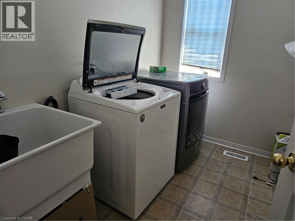 Photo 11 of 120 Blackburn Drive, Brantford ON