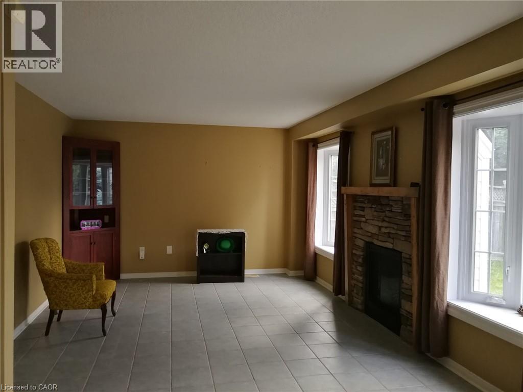 Photo 3 of 120 Blackburn Drive, Brantford ON