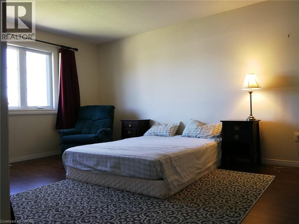 Photo 8 of 120 Blackburn Drive, Brantford ON