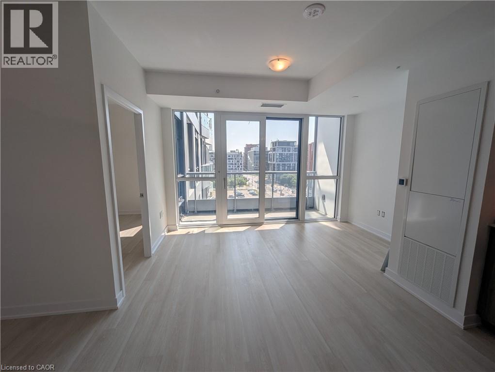 Photo 5 of 15 Richardson Street Unit 810, Toronto ON