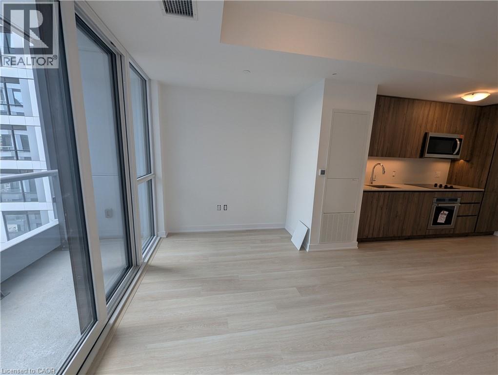 Photo 34 of 15 Richardson Street Unit 810, Toronto ON