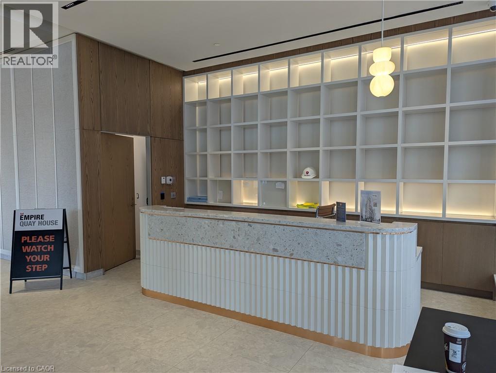 Photo 3 of 15 Richardson Street Unit 810, Toronto ON