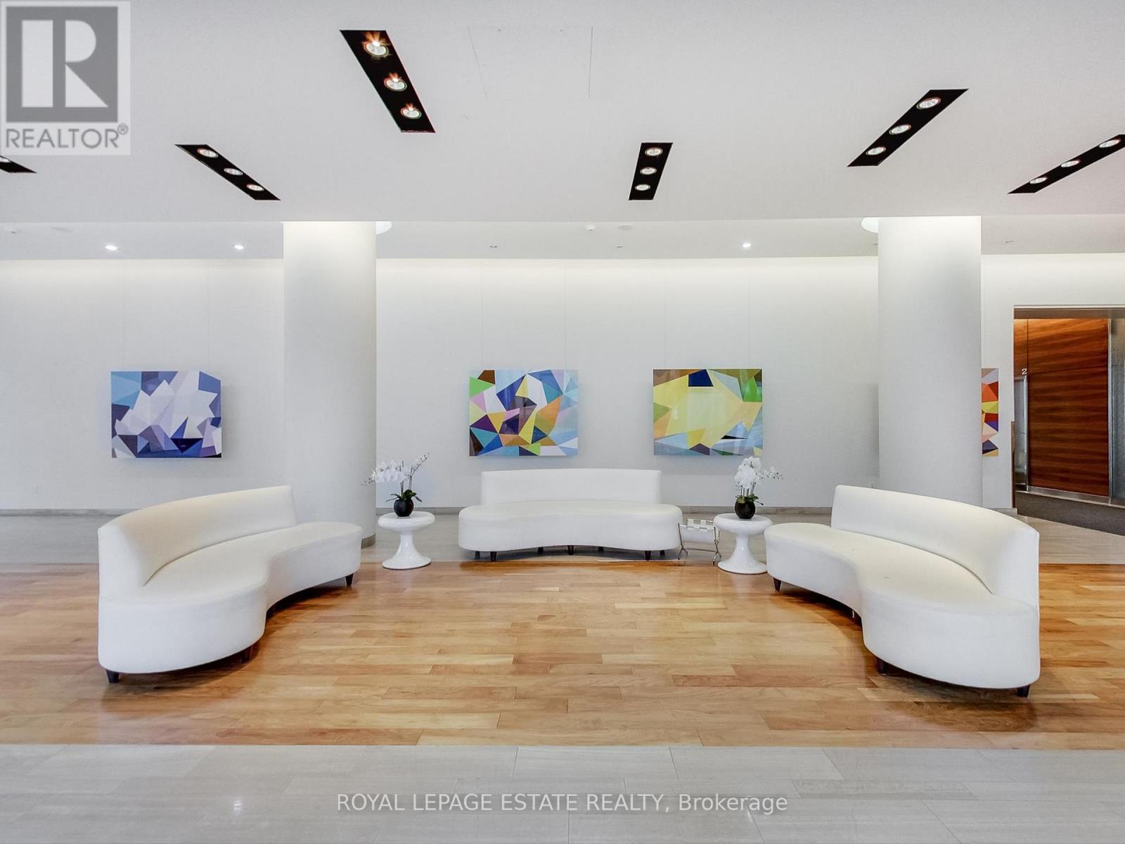 Photo 25 of 501 70 Forest Manor Road, Toronto ON