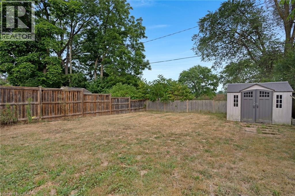 Photo 28 of 50 Sixth Avenue, Brantford ON
