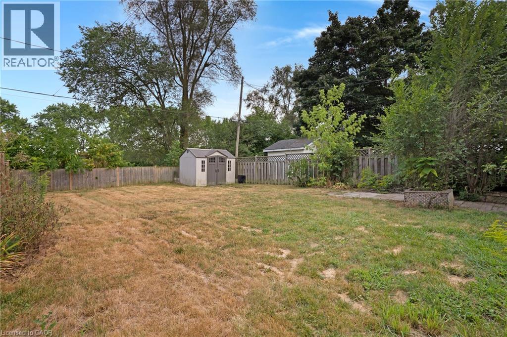 Photo 27 of 50 Sixth Avenue, Brantford ON