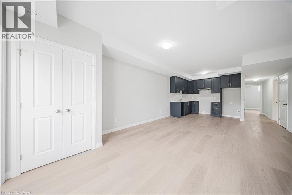 Photo 7 of 10 South Creek Drive Unit 25, Kitchener ON