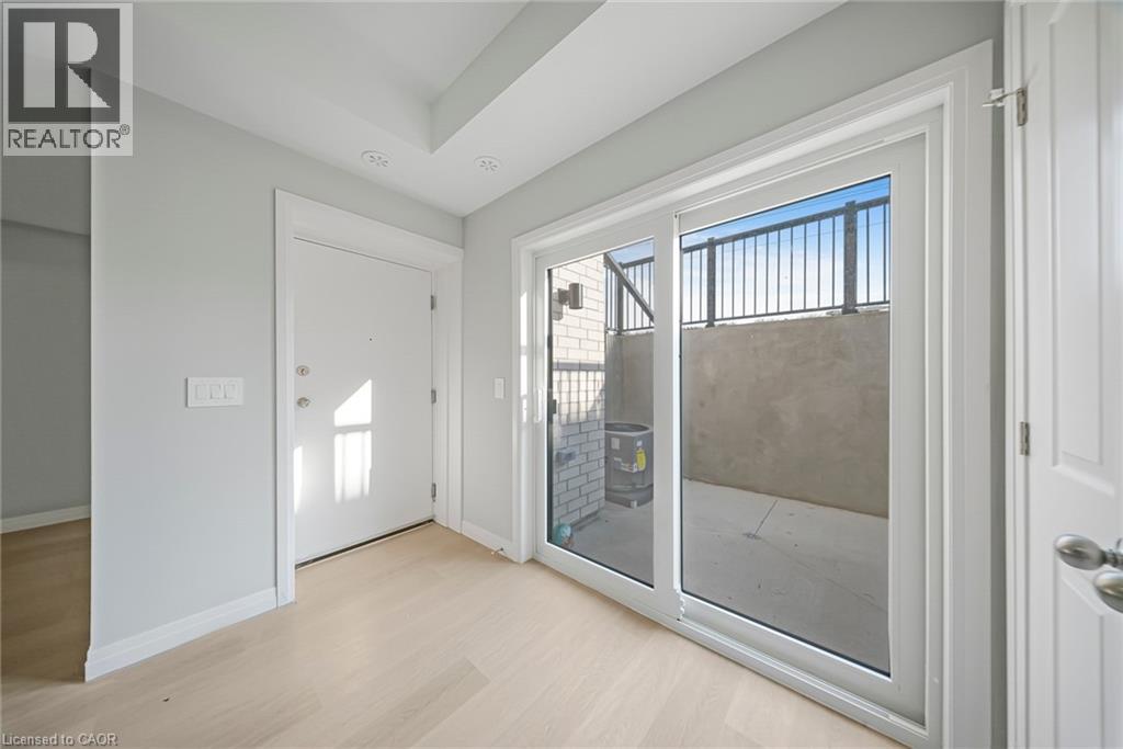 Photo 25 of 10 South Creek Drive Unit 25, Kitchener ON