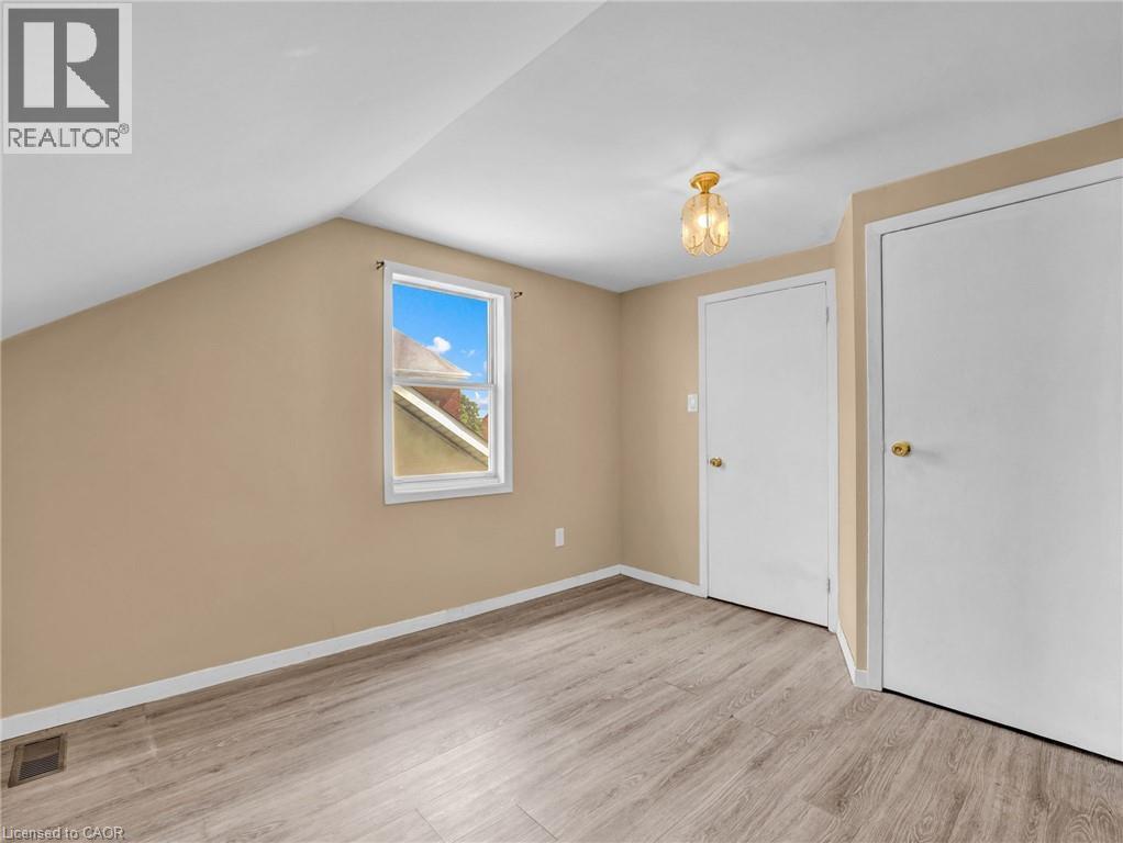 Photo 12 of 110 Emerald Street N, Hamilton ON