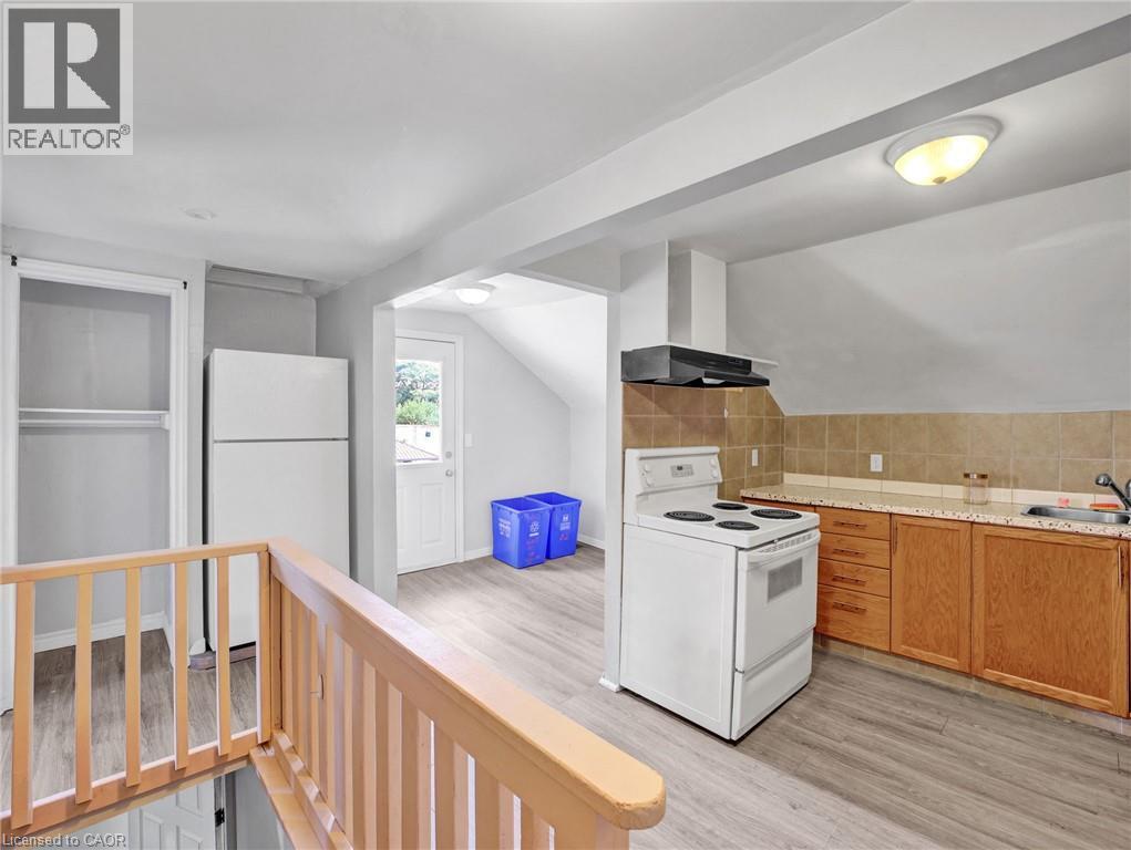 Photo 2 of 110 Emerald Street N, Hamilton ON