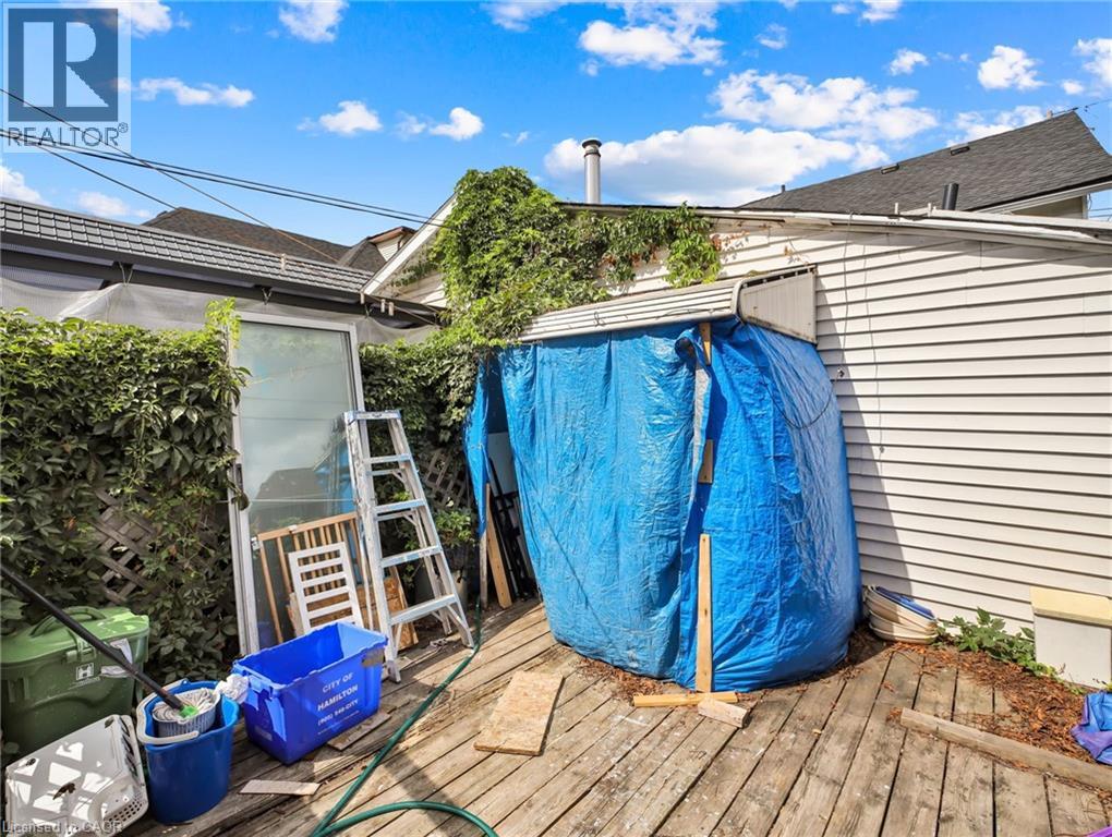 Photo 8 of 110 Emerald Street N, Hamilton ON