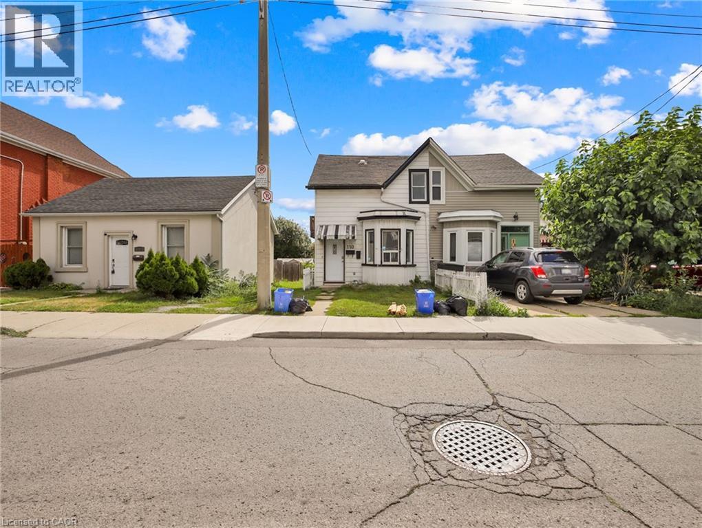 Photo 18 of 110 Emerald Street N, Hamilton ON