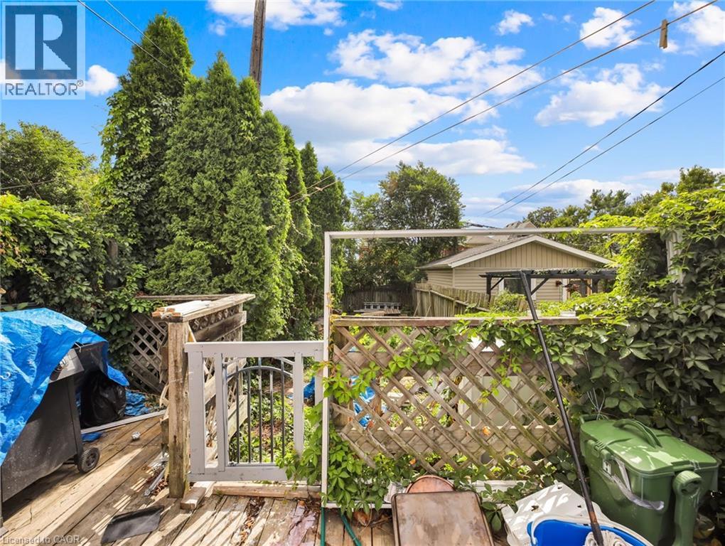 Photo 31 of 110 Emerald Street N, Hamilton ON