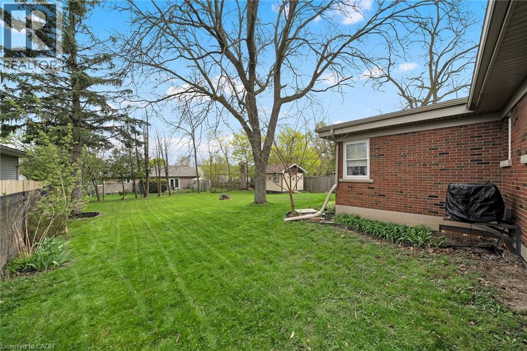 Photo 17 of 4165 William Street, Beamsville ON