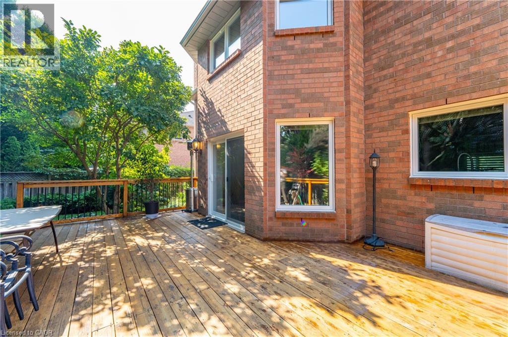 Photo 44 of 327 Northwood Drive, Oakville ON