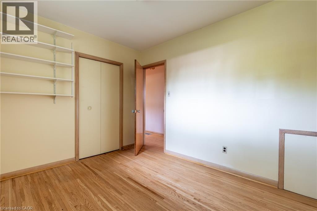 Photo 11 of 654 Hiawatha Boulevard, Ancaster ON