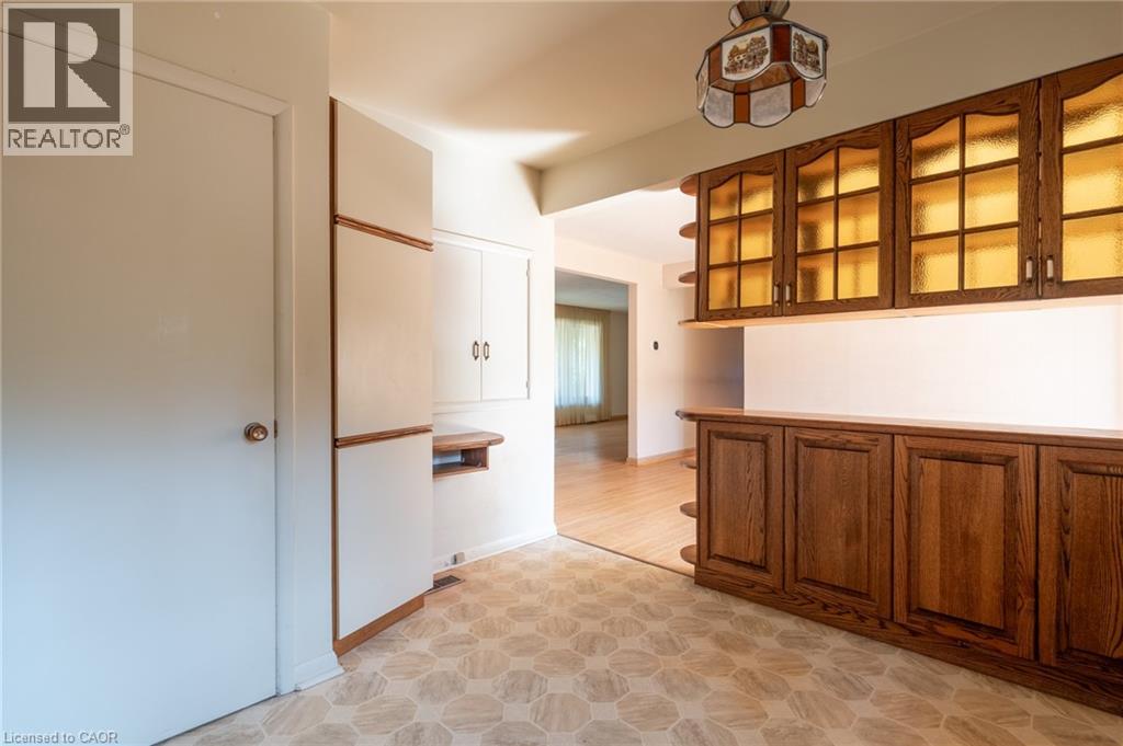Photo 29 of 654 Hiawatha Boulevard, Ancaster ON