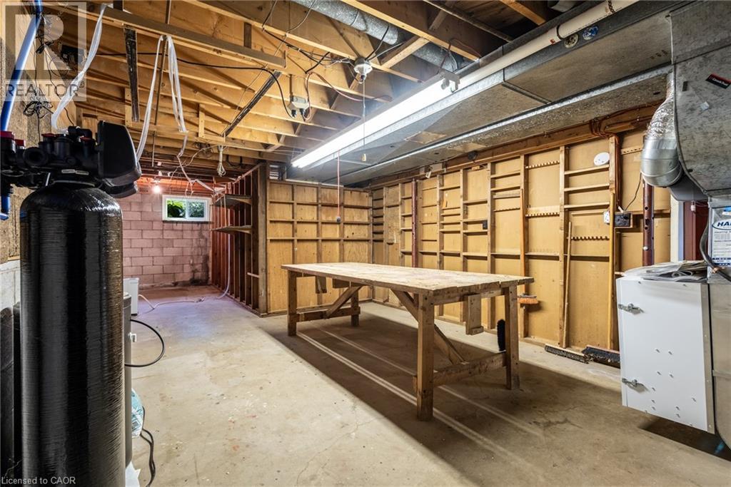 Photo 18 of 654 Hiawatha Boulevard, Ancaster ON