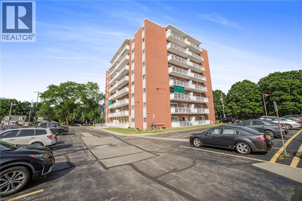 Photo 9 of 8 Woodman Drive S Unit 808, Hamilton ON