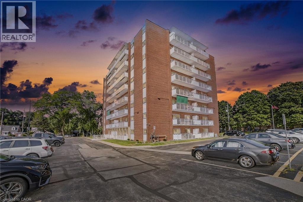 Photo 18 of 8 Woodman Drive S Unit 808, Hamilton ON