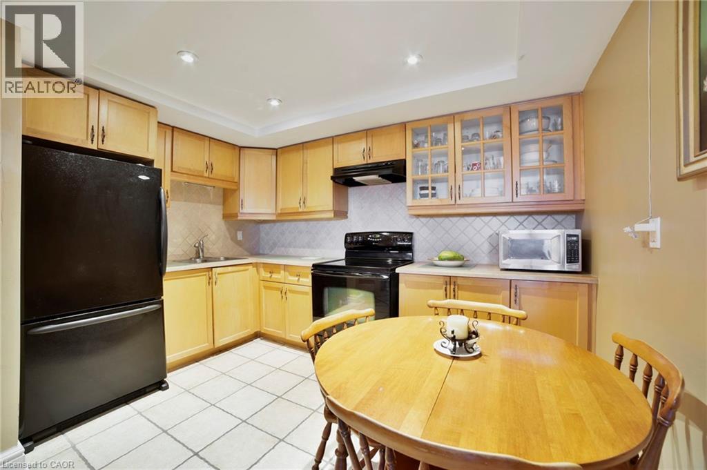 Photo 32 of 8 Woodman Drive S Unit 808, Hamilton ON
