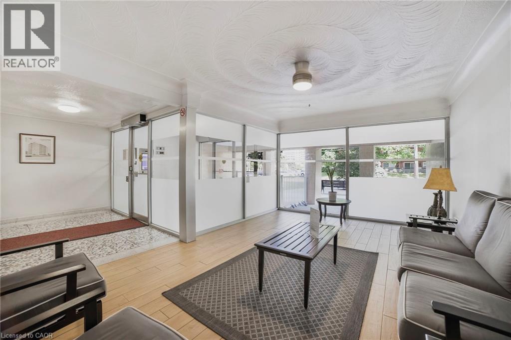 Photo 21 of 8 Woodman Drive S Unit 808, Hamilton ON