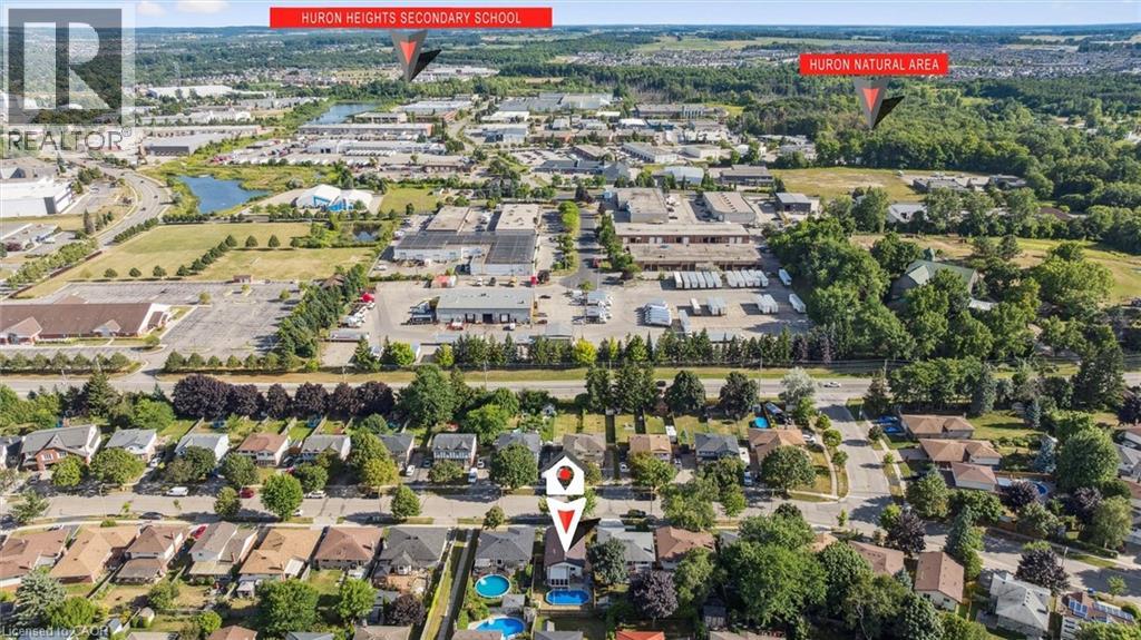 Photo 15 of 263 The Country Way, Kitchener ON