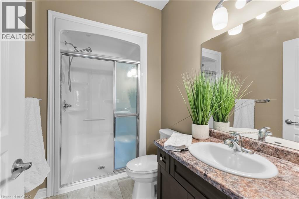 Photo 16 of 5490 Prince Edward Avenue Unit 4, Niagara Falls ON