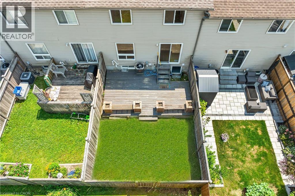 Photo 30 of 62 Foxglove Crescent, Kitchener ON
