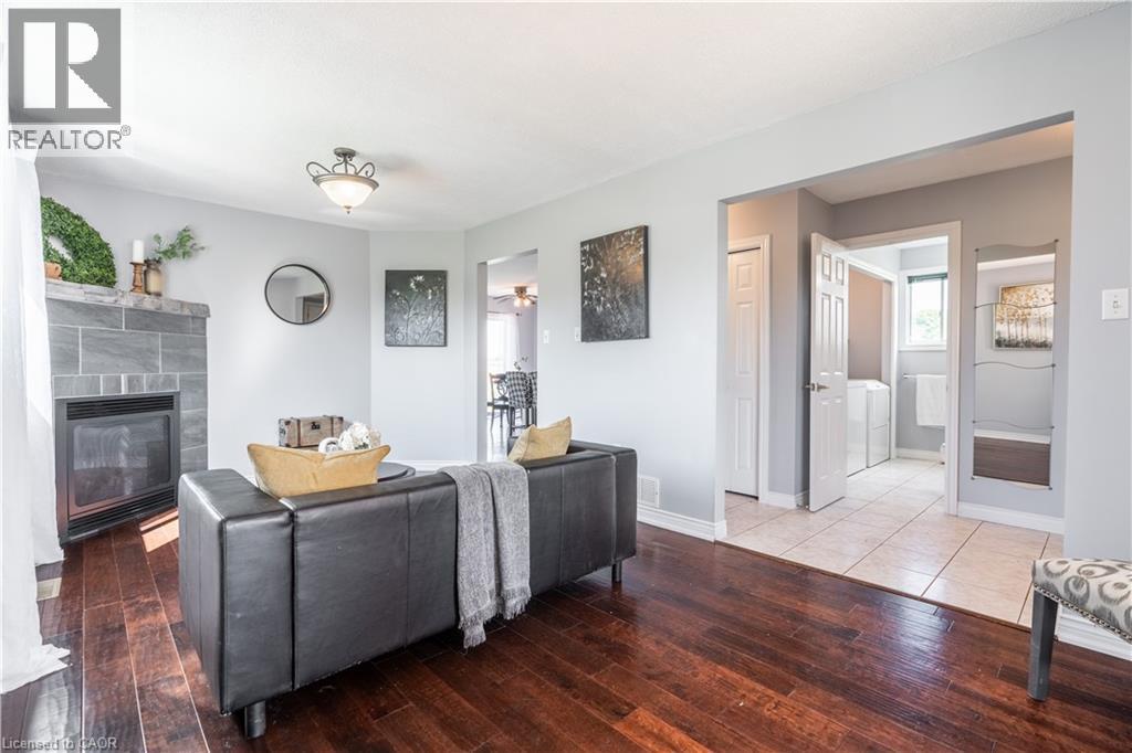 Photo 5 of 710 Hall Road, Hamilton ON