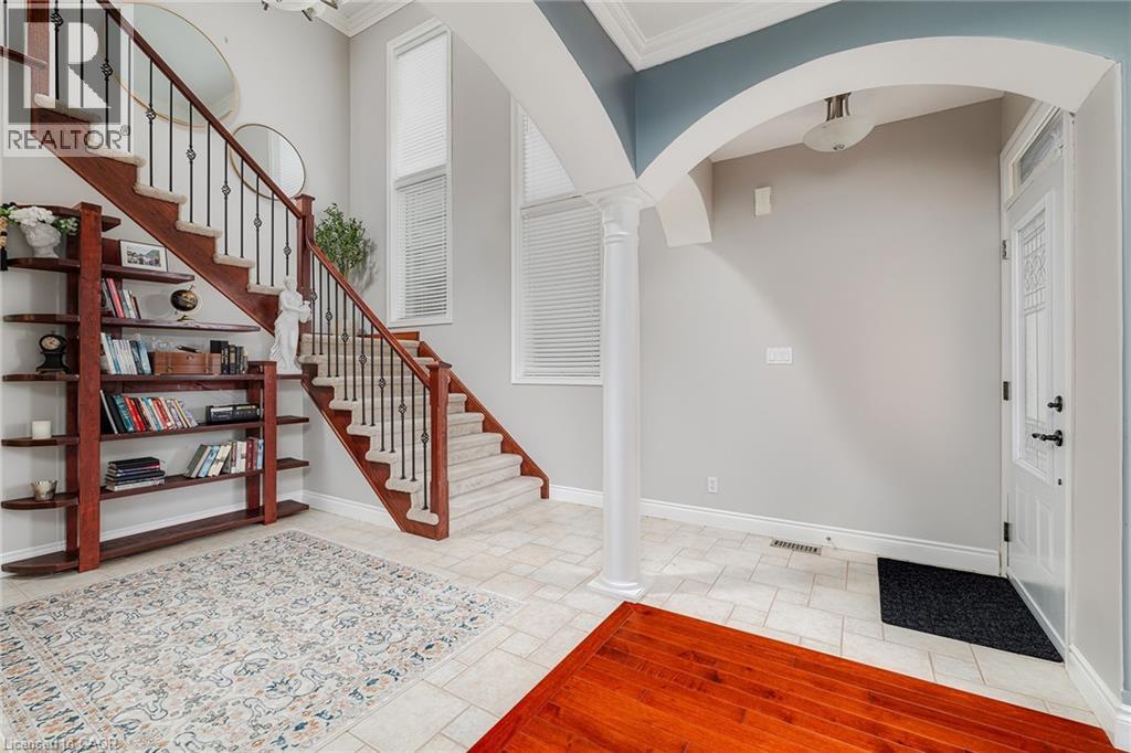 Photo 15 of 679 Salzburg Drive, Waterloo ON