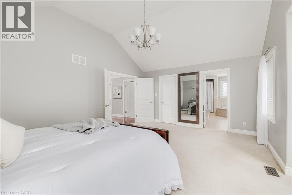 Photo 18 of 679 Salzburg Drive, Waterloo ON