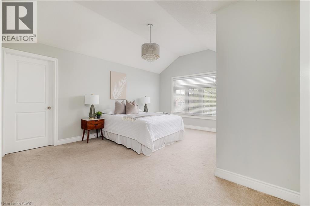 Photo 25 of 679 Salzburg Drive, Waterloo ON