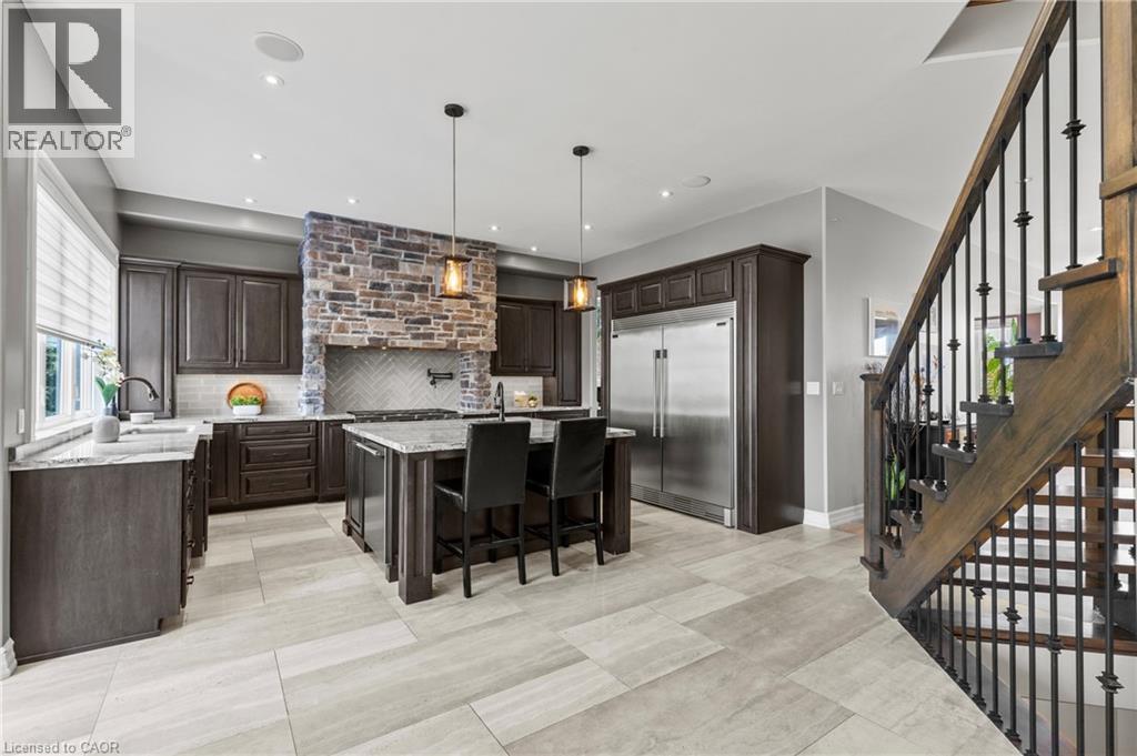 Photo 19 of 43 Third Road E, Hamilton ON