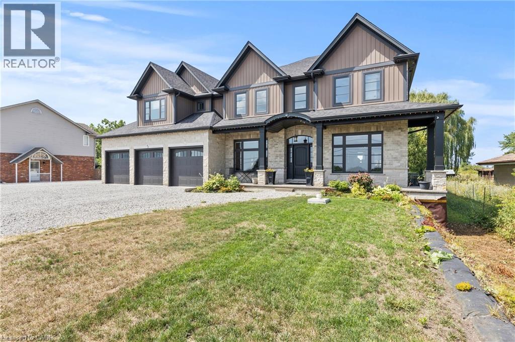 Photo 32 of 43 Third Road E, Hamilton ON