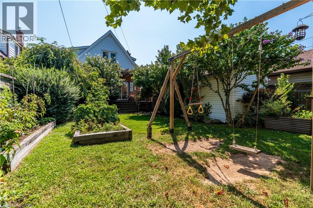 Photo 29 of 26 Weir Street S, Hamilton ON
