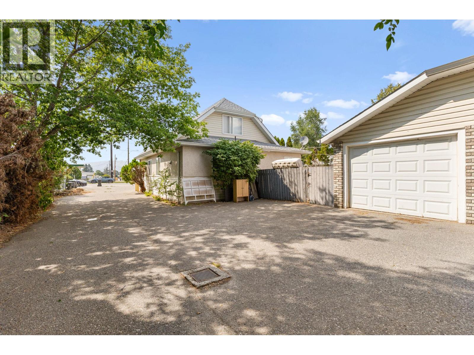 Photo 43 of 315 Gerstmar Road, Kelowna BC