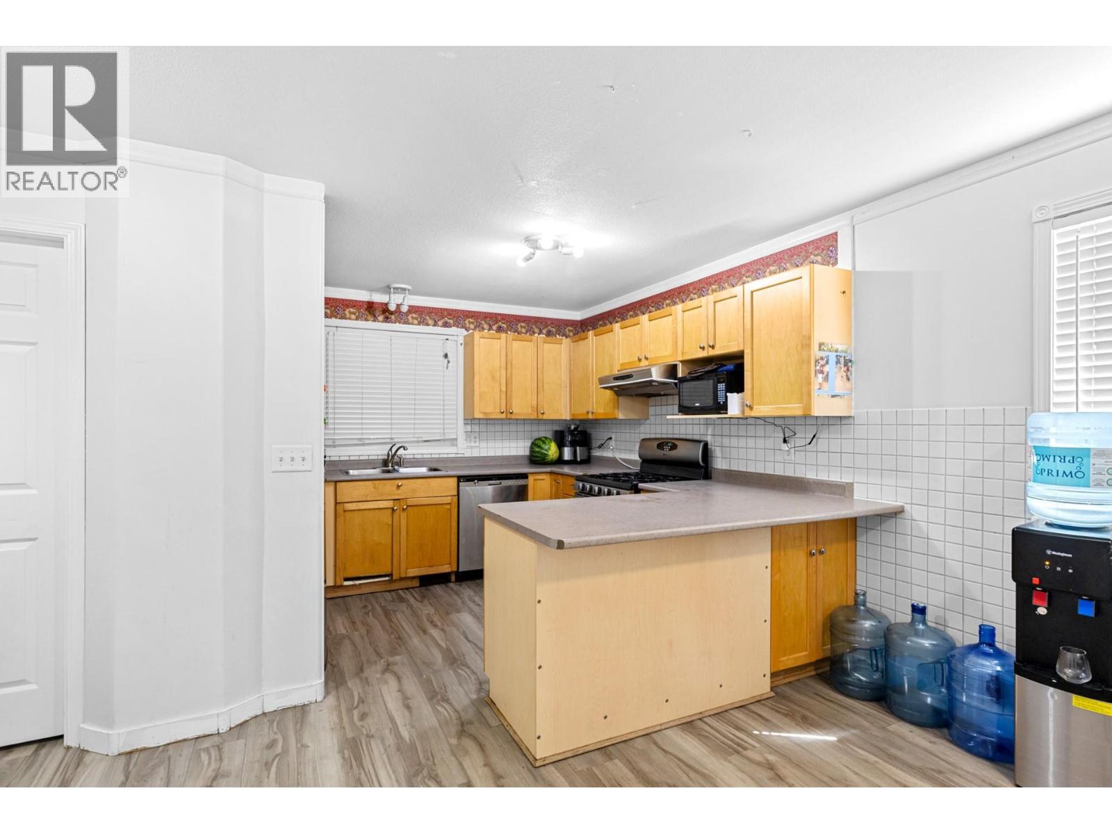Photo 53 of 315 Gerstmar Road, Kelowna BC