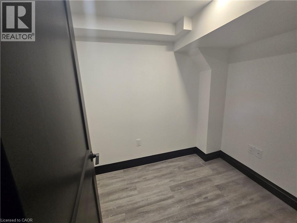 Photo 8 of 531 Queenston Road Unit 2, Hamilton ON