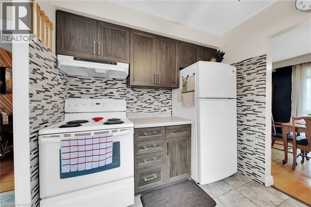 Photo 6 of 12 Glen Valley Drive, Hamilton ON