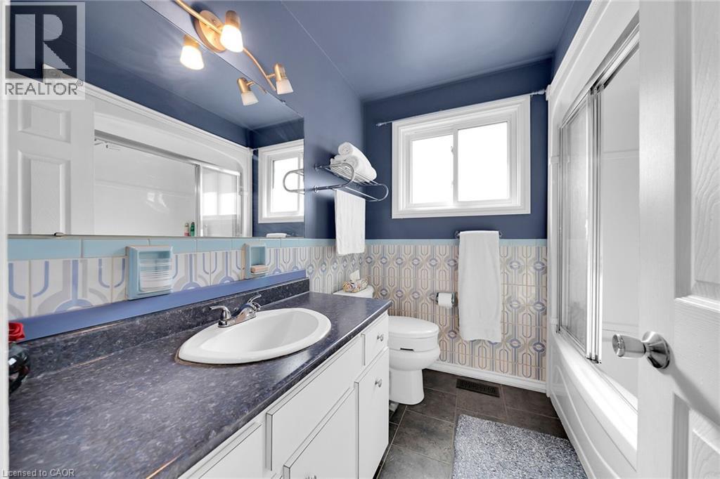 Photo 36 of 12 Glen Valley Drive, Hamilton ON