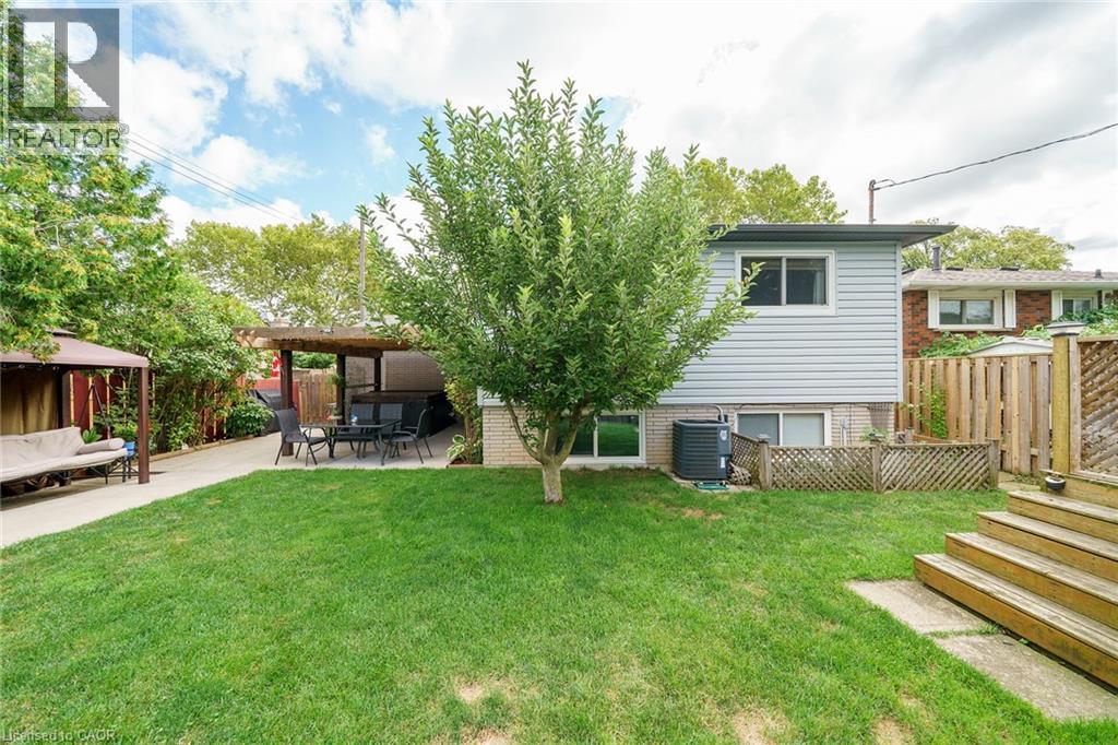 Photo 40 of 12 Glen Valley Drive, Hamilton ON