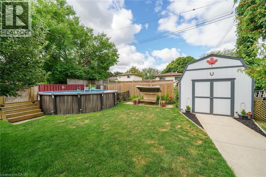 Photo 2 of 12 Glen Valley Drive, Hamilton ON