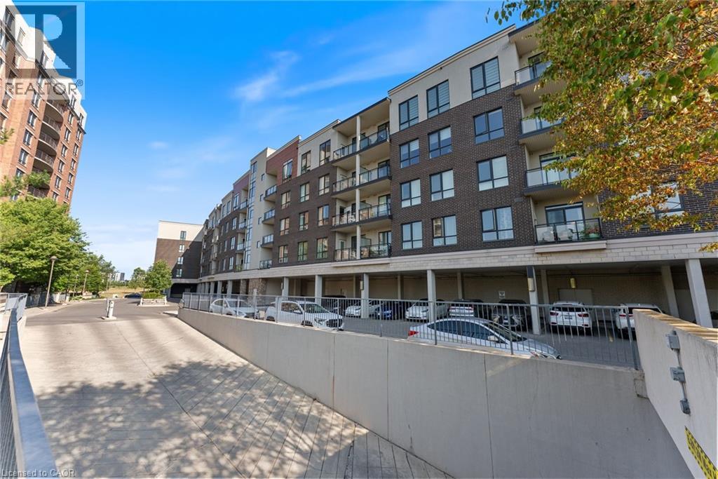 Photo 28 of 150 Oak Park Boulevard Unit 315, Oakville ON