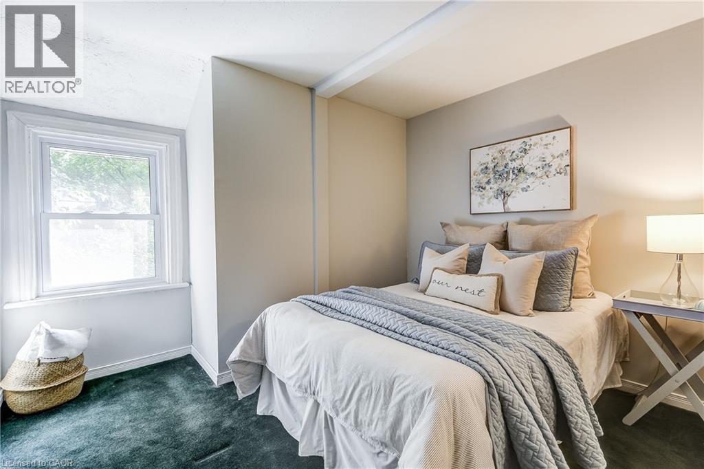 Photo 14 of 79 Mountain Avenue, Hamilton ON