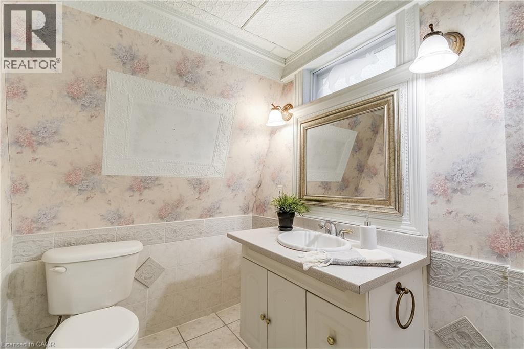 Photo 22 of 79 Mountain Avenue, Hamilton ON