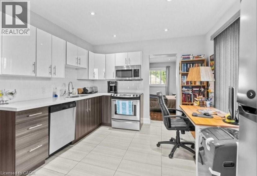 Photo 3 of 801 Main Street E Unit 1, Hamilton ON