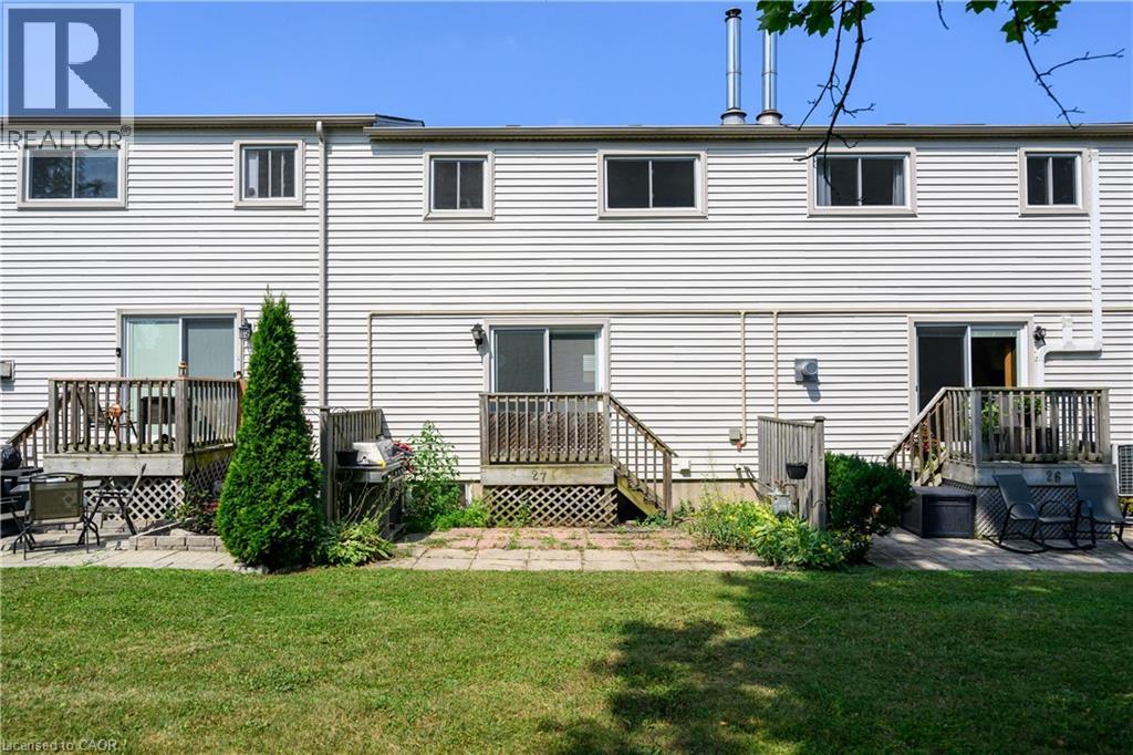 Photo 30 of 51 Caroga Court Unit 27, Hamilton ON