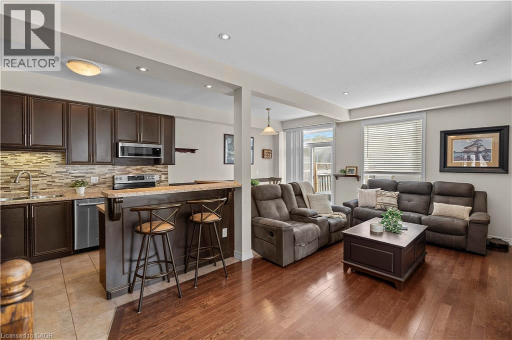 Photo 24 of 27 Marina Point Crescent, Hamilton ON