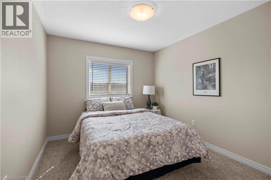 Photo 27 of 27 Marina Point Crescent, Hamilton ON